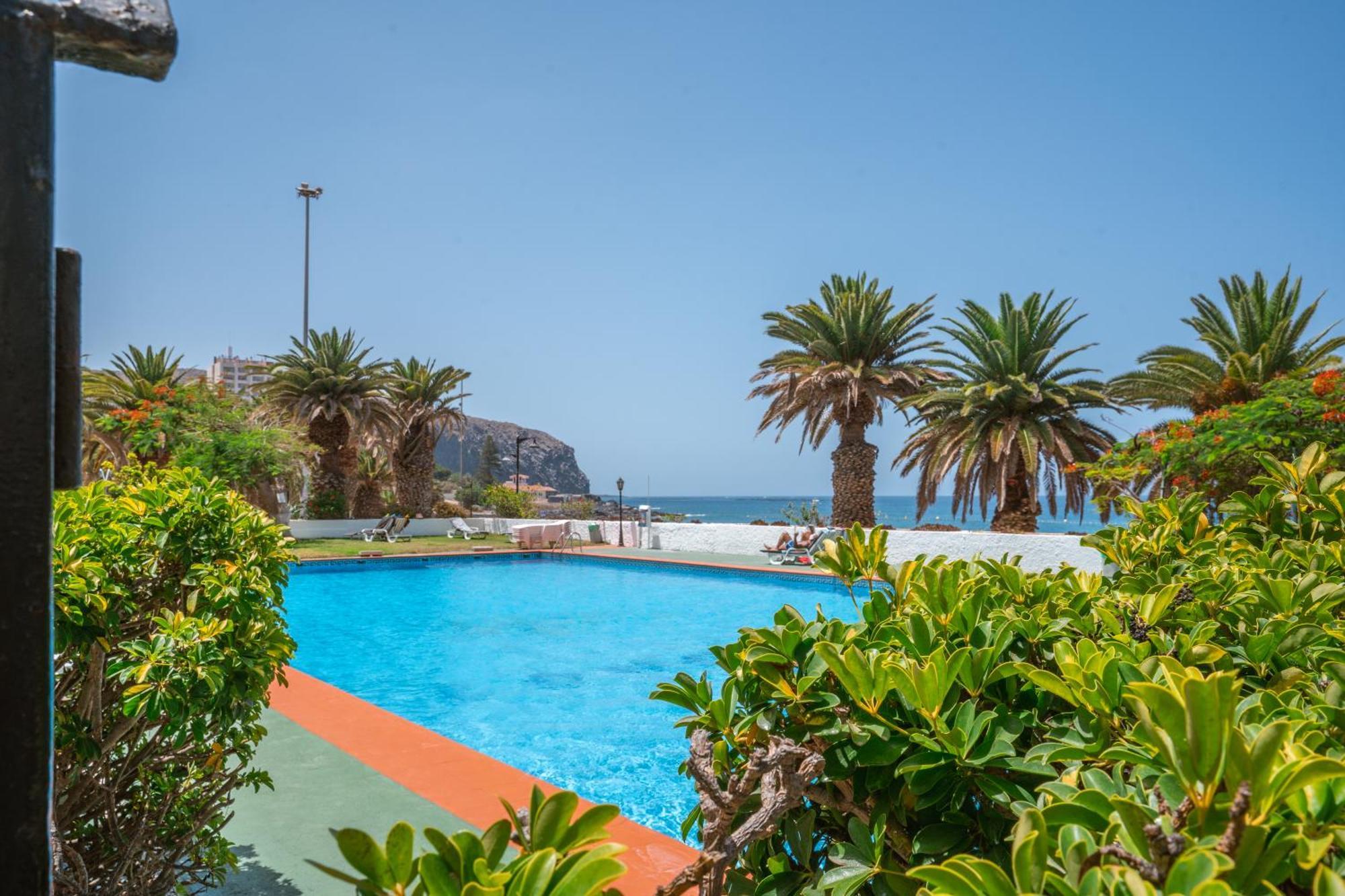 Go2Tenerife Apart'Dida Pool & First Line Of The Sea 洛斯克里斯蒂亚诺斯 外观 照片